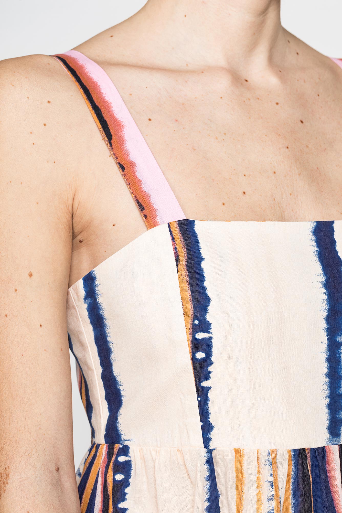 abito midi a stile impero in lino cotone