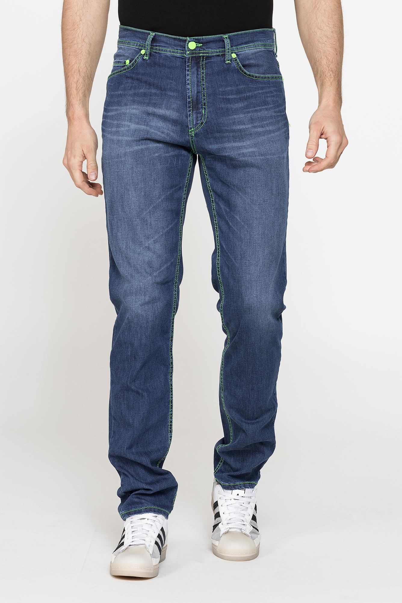 7000941x712 1.jpg 7000941x712 1.jpg