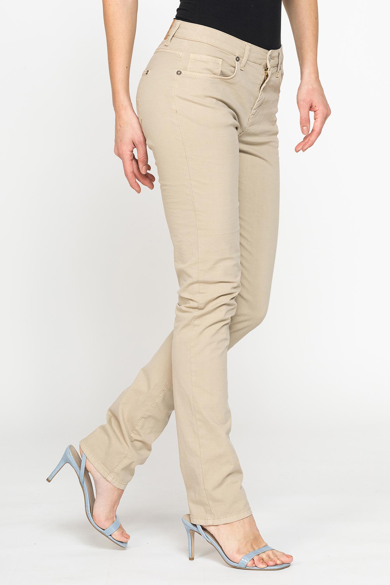 pantalone colorato in tela stretch.
