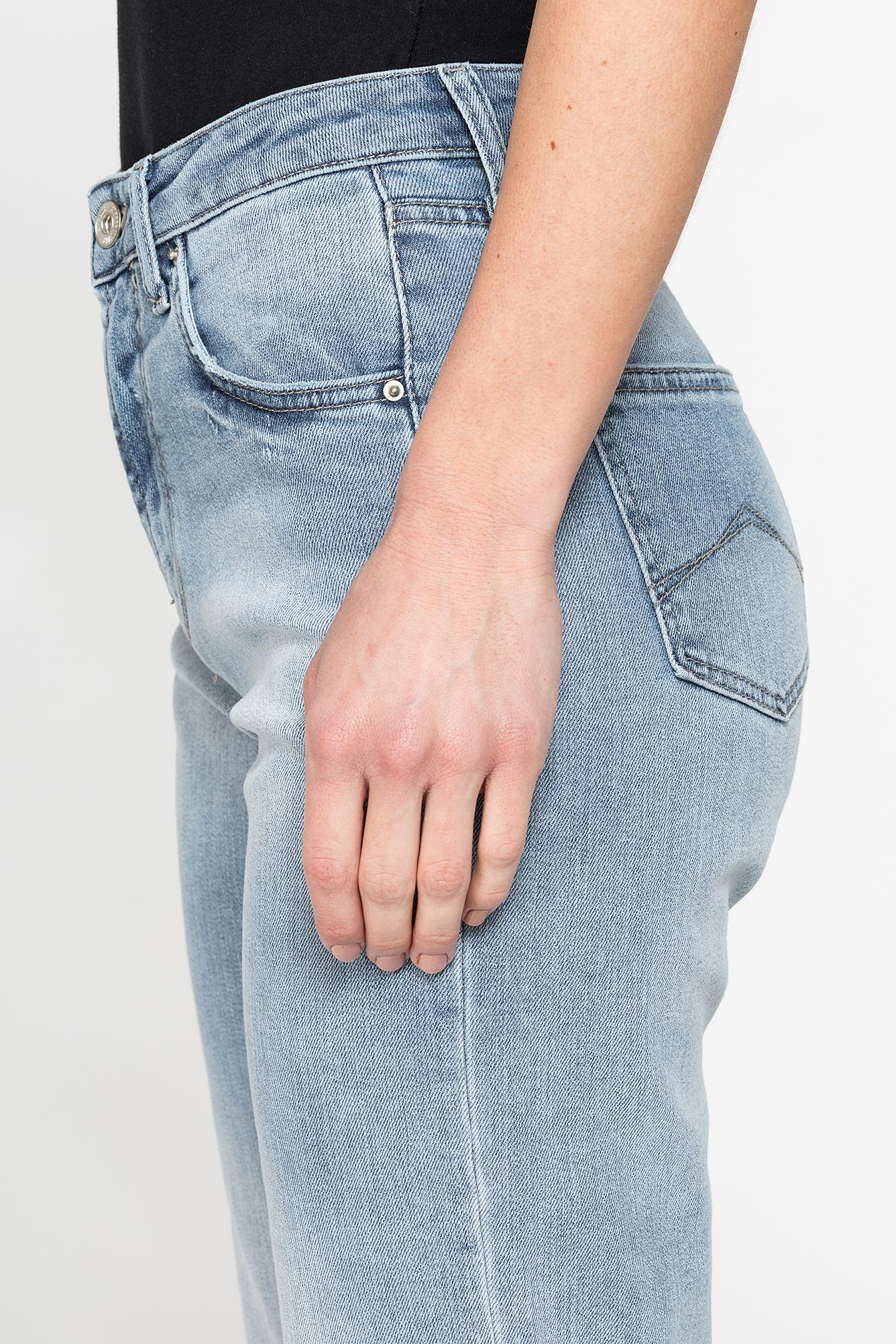 jeans cinque tasche con gamba ampia in denim stretch 12,2oz jeans cinque tasche con gamba ampia in denim stretch 12,2oz