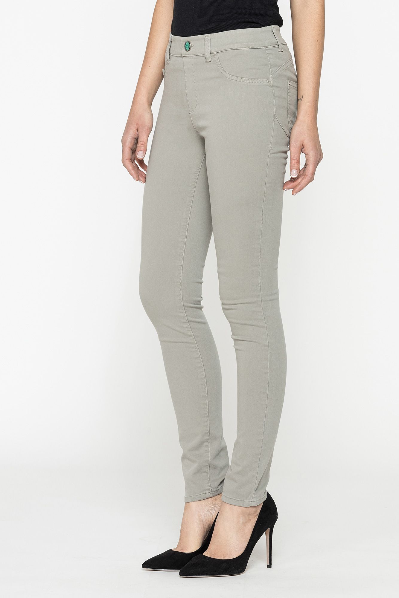 legg jeans donna push up stretch con trattamento all'aloe. vita regolare e gamba stretta.