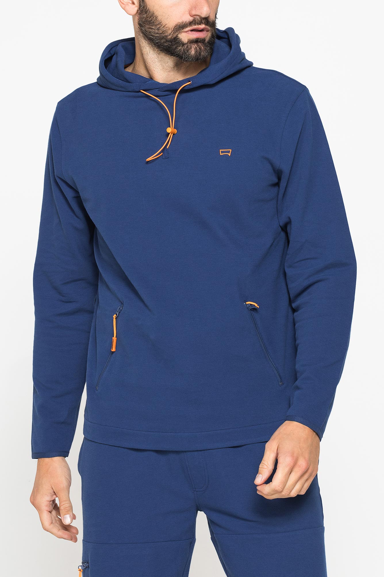 835e0073x669 1.jpg 835e0073x669 1.jpg